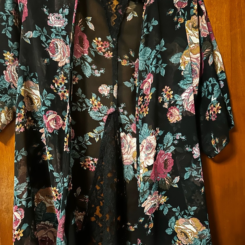 Floral Sheer Kimono